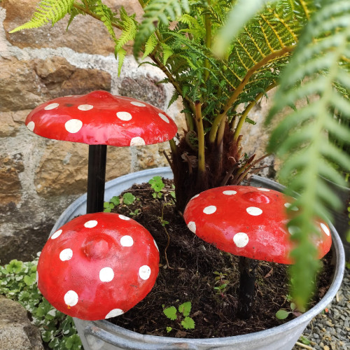 Set of 3 painted mushrooms